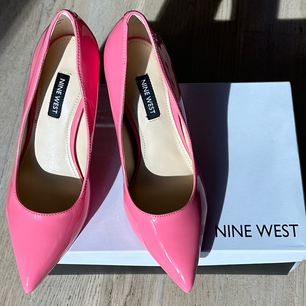 BNWT Nine West Shelbe Pink 5.5